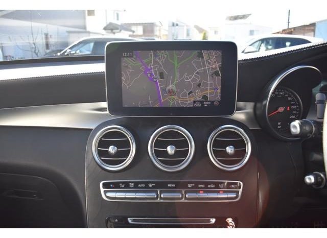 Mercedes Benz GLC-Class GLC250 4Matic Sports (Leather Version) 2017 full