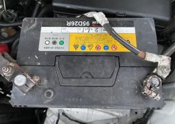 Toyota Hilux SR5 2013 full