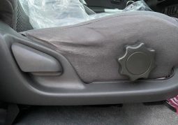 Toyota Hilux SR5 2013 full