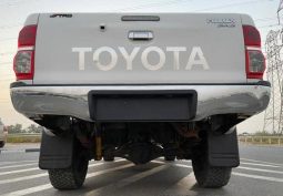 Toyota Hilux SR5 2013 full