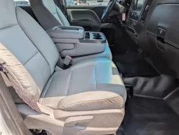 Chevrolet Silverado 2500 WT 2017 full