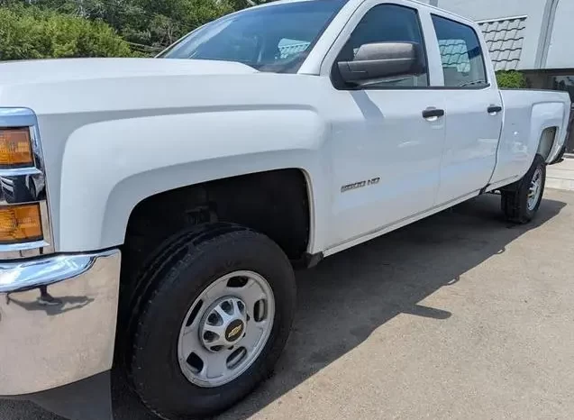 Chevrolet Silverado 2500 WT 2017 full