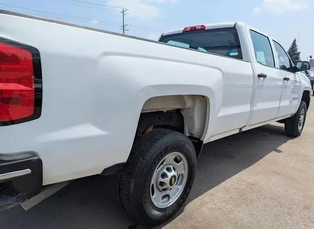 Chevrolet Silverado 2500 WT 2017 full