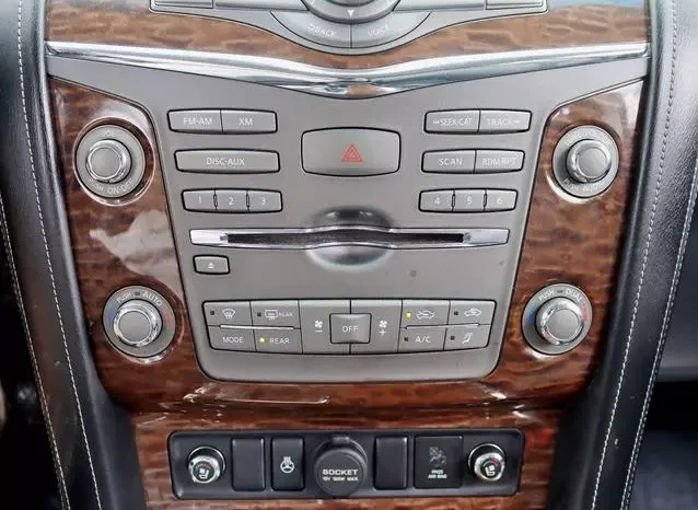 Nissan Armada Platinum 2017 full