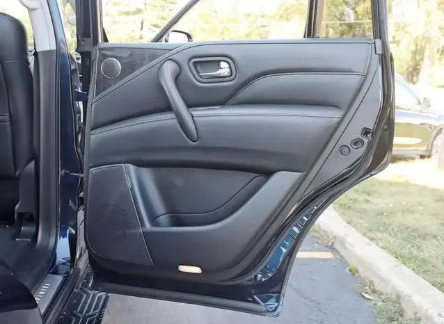 INFINITI QX80 Luxe 2020 full