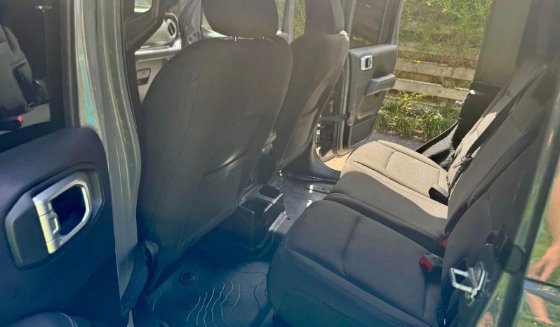 Jeep Wrangler Unlimited Sahara 4×4 2019 full