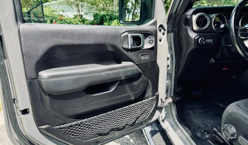 Jeep Wrangler Unlimited Sahara 4×4 2019 full