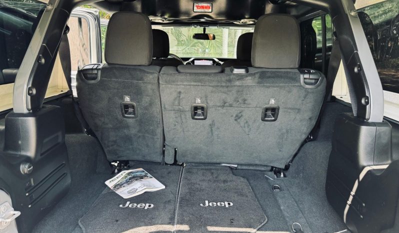 Jeep Wrangler Unlimited Sahara 4×4 2019 full