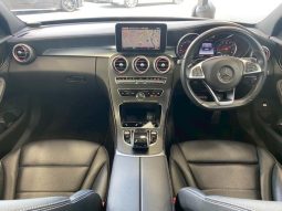 MERCEDES BENZ C-CLASS C200 AVANTGARDE AMG LINE 2017 full