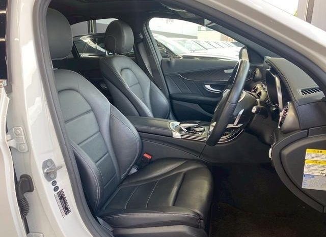 MERCEDES BENZ C-CLASS C200 AVANTGARDE AMG LINE 2017 full
