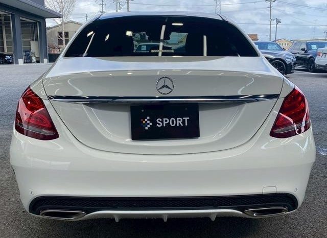 MERCEDES BENZ C-CLASS C200 AVANTGARDE AMG LINE 2017 full