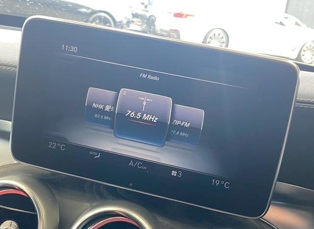 MERCEDES BENZ C-CLASS C200 AVANTGARDE AMG LINE 2017 full