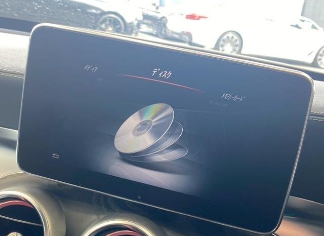 MERCEDES BENZ C-CLASS C200 AVANTGARDE AMG LINE 2017 full