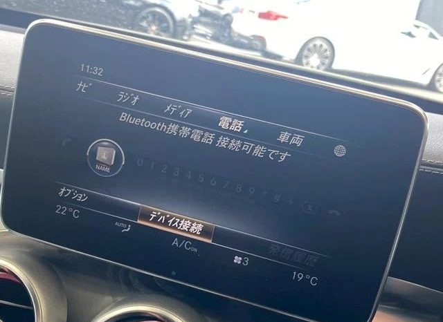 MERCEDES BENZ C-CLASS C200 AVANTGARDE AMG LINE 2017 full