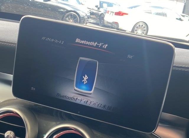 MERCEDES BENZ C-CLASS C200 AVANTGARDE AMG LINE 2017 full