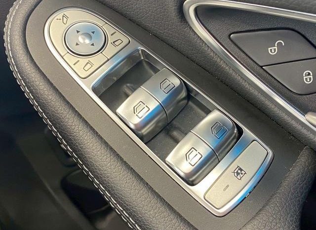 MERCEDES BENZ C-CLASS C200 AVANTGARDE AMG LINE 2017 full