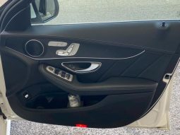 MERCEDES BENZ C-CLASS C200 AVANTGARDE AMG LINE 2017 full