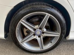 MERCEDES BENZ C-CLASS C200 AVANTGARDE AMG LINE 2017 full