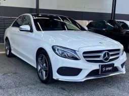 MERCEDES BENZ C-CLASS C200 AVANTGARDE AMG LINE 2017 full