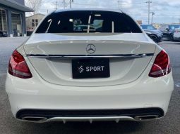 MERCEDES BENZ C-CLASS C200 AVANTGARDE AMG LINE 2017 full