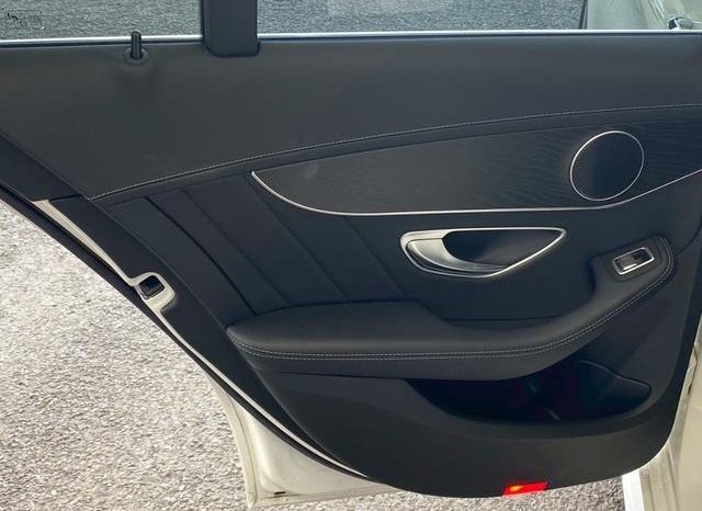 MERCEDES BENZ C-CLASS C200 AVANTGARDE AMG LINE 2017 full