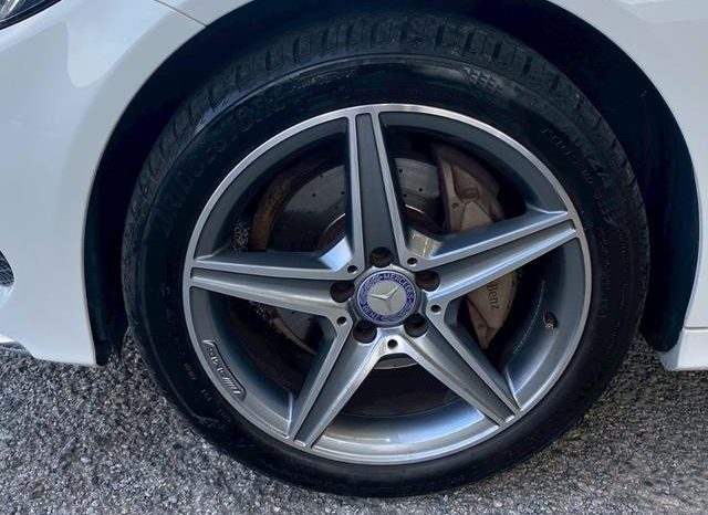 MERCEDES BENZ C-CLASS C200 AVANTGARDE AMG LINE 2017 full