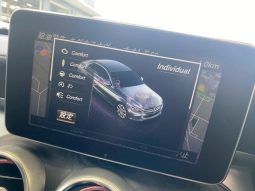 MERCEDES BENZ C-CLASS C200 AVANTGARDE AMG LINE 2017 full