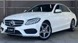 MERCEDES BENZ C-CLASS C200 AVANTGARDE AMG LINE 2017 full