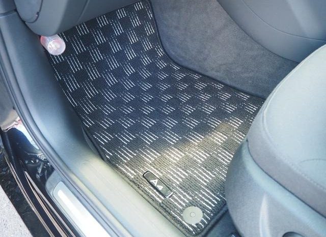 Audi A4 2.0TFSI 2014 full