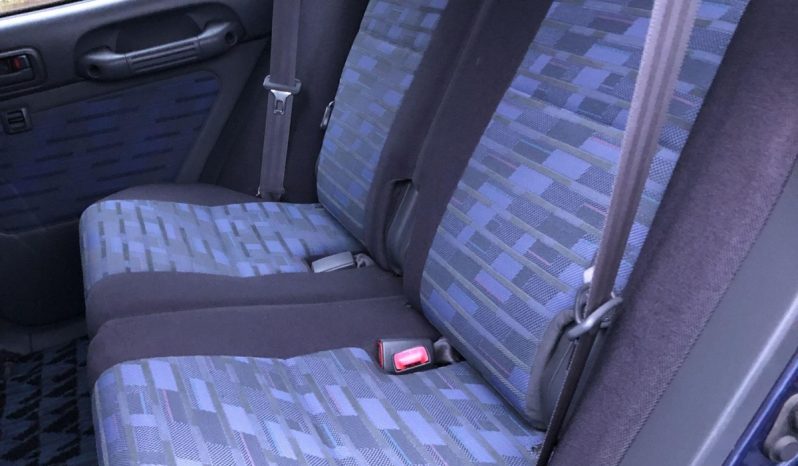 Toyota RAV4 L 4×4 1995 full