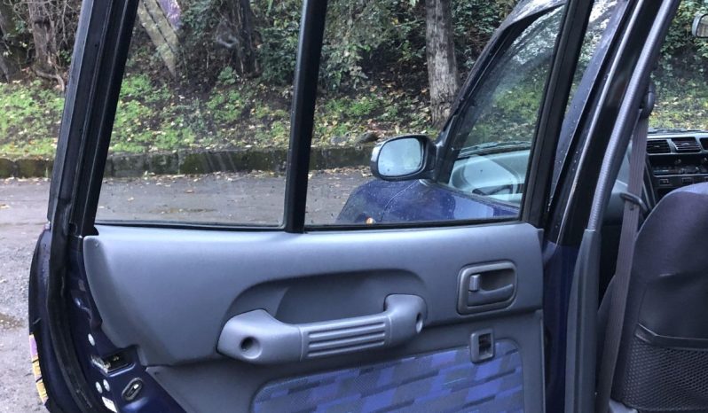 Toyota RAV4 L 4×4 1995 full