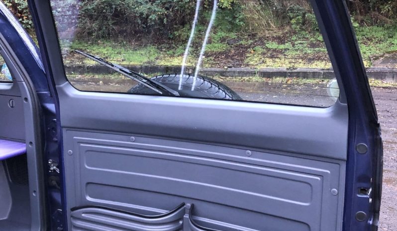 Toyota RAV4 L 4×4 1995 full