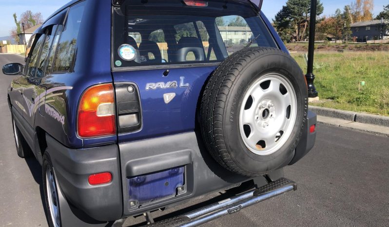 Toyota RAV4 L 4×4 1995 full