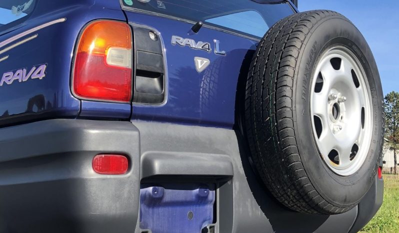 Toyota RAV4 L 4×4 1995 full