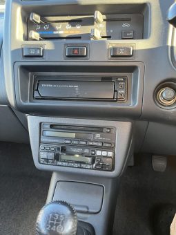 Toyota RAV4 L 4×4 1996 full