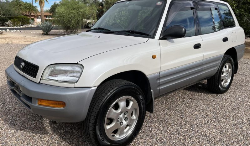 Toyota RAV4 L 4×4 1996 full