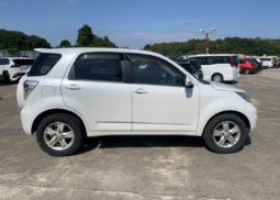 Toyota Rush 2010 full