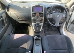 Toyota Rush 2010 full