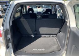 Toyota Rush 2010 full