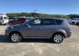 Mitsubshi Outlander 2009 full