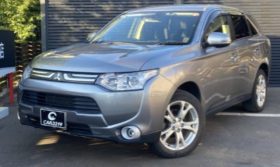 Mitsubishi Outlander 24G Navi Package 2014