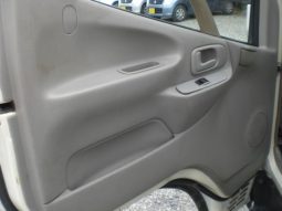 Toyota Dyna  2 ton low floor double cab 2009 full