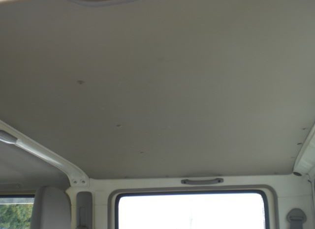 Toyota Dyna  2 ton low floor double cab 2009 full