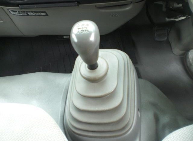 Toyota Dyna  2 ton low floor double cab 2009 full