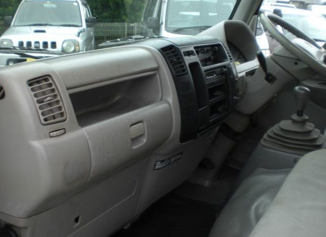 Toyota Dyna  2 ton low floor double cab 2009 full