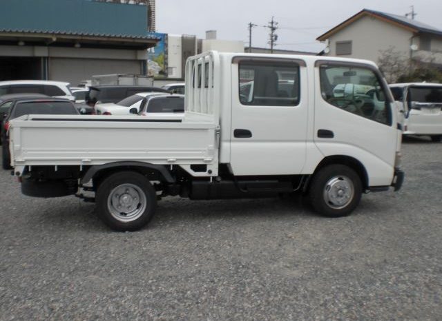 Toyota Dyna  2 ton low floor double cab 2009 full