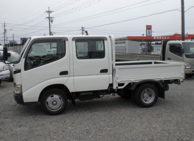 Toyota Dyna  2 ton low floor double cab 2009 full