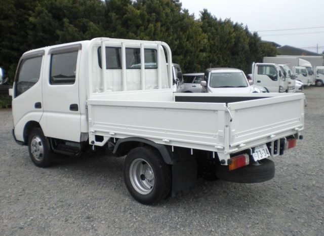 Toyota Dyna  2 ton low floor double cab 2009 full