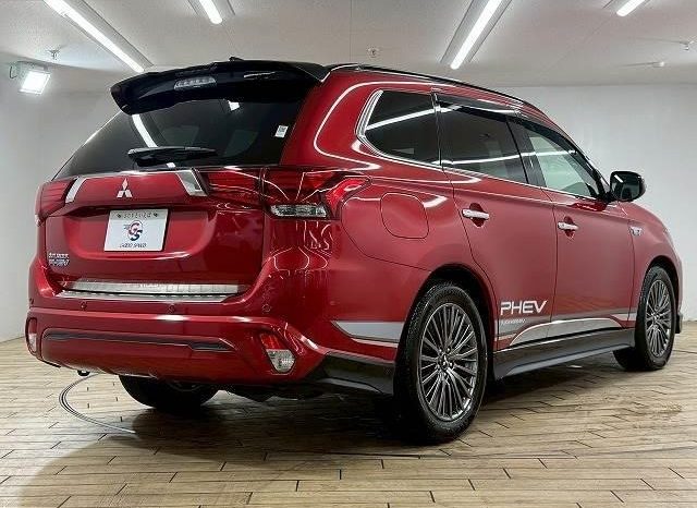 Mitsubshi Outlander PHEV S Edition 2019 full