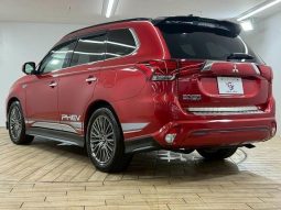 Mitsubshi Outlander PHEV S Edition 2019 full